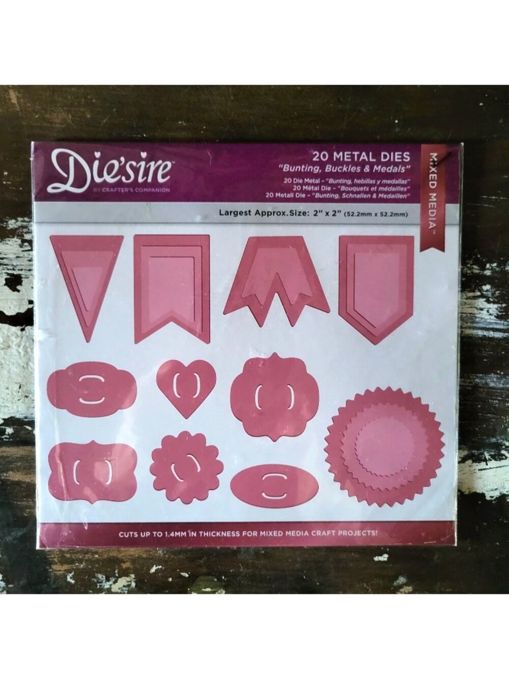 Crafters Companion Diesire 20 Mixed Media Metal Dies - Bunting Buckles & Medals